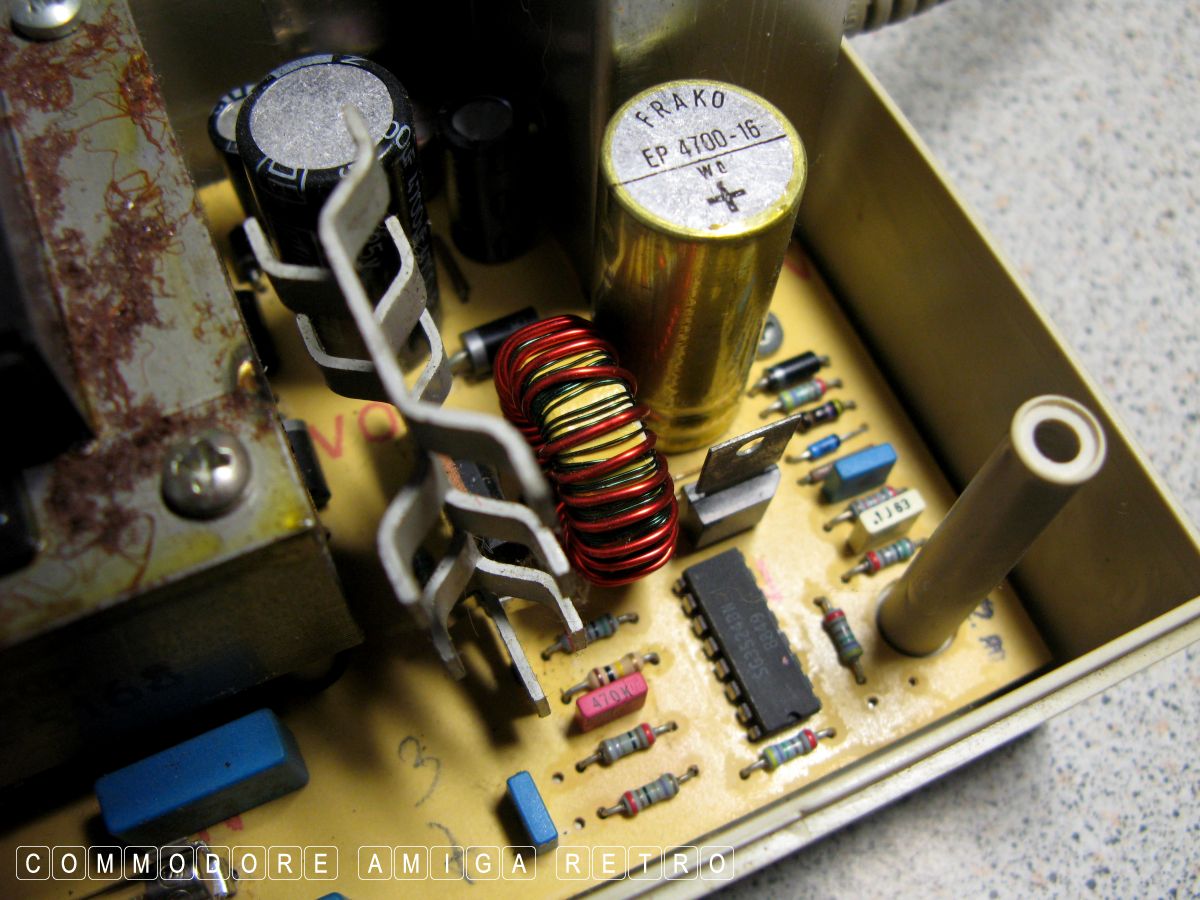 scuzzblogdjanuary20_0101 A500 PSU What's that burning smell.